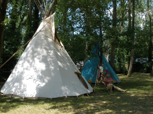 P7020134 (512 x 384).jpg