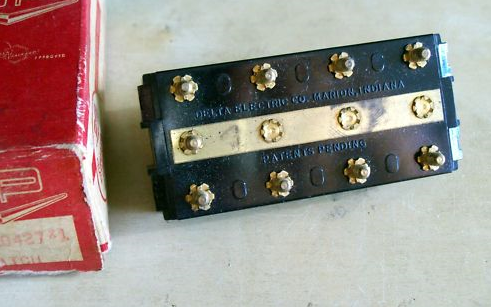 Packard 4G switch (back).png