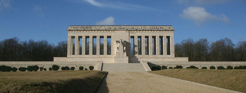 800px-France_Chateau-Thierry_American_Monument_-2.jpg