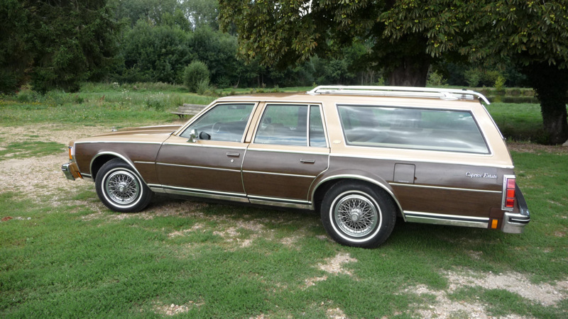 xx2010-08 Chevrolet Caprice 002.jpg