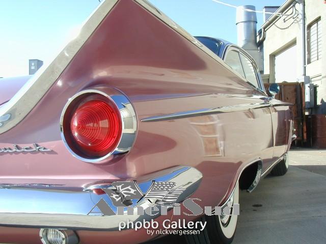 aileron Buick 59 Electra 2dr HT